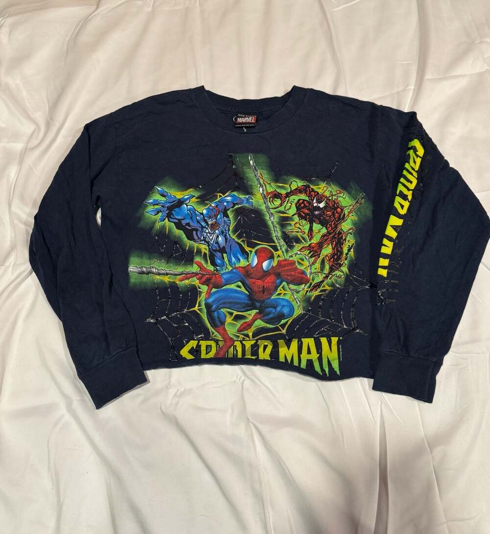 Vintage 2002 Mad Engine Marvel Spider-Man Long Sleeve Shirt Cut as Crop top